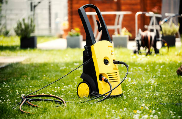 Best Residential Pressure Washing in Newtown, OH